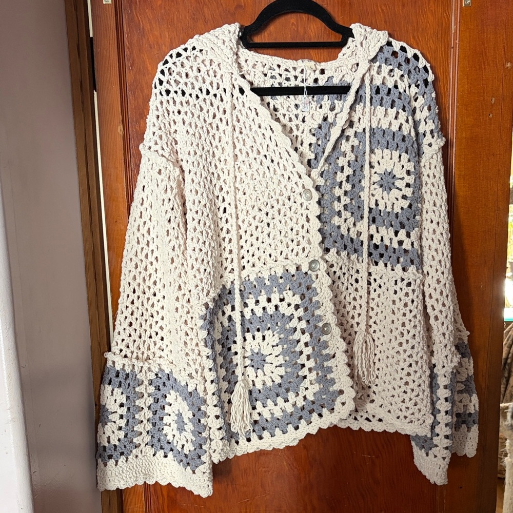 POL Crochet Hooded Cardigan Jacket in Cream and Gray